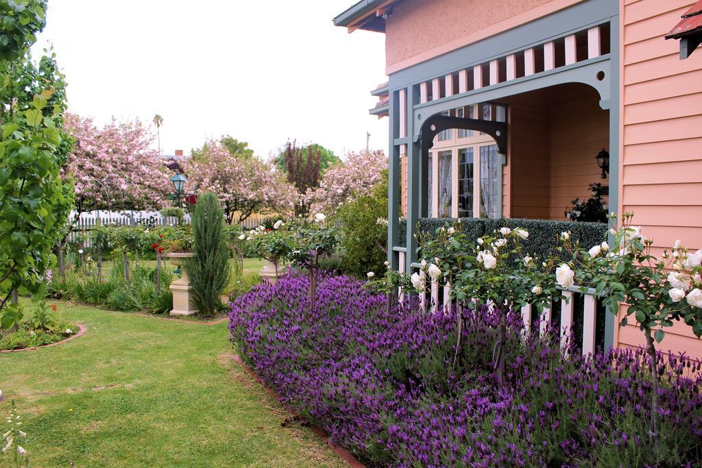 Dalfruin B&B Bairnsdale Eksteriør billede